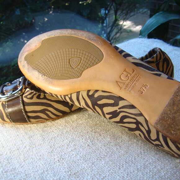 AGL Attilio Guisti  Italian animal print silver buckle peep toe flats, size 6.5 - Picture 6 of 8